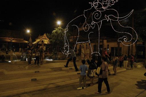 0220 Siam Niamit - magicshow.jpg